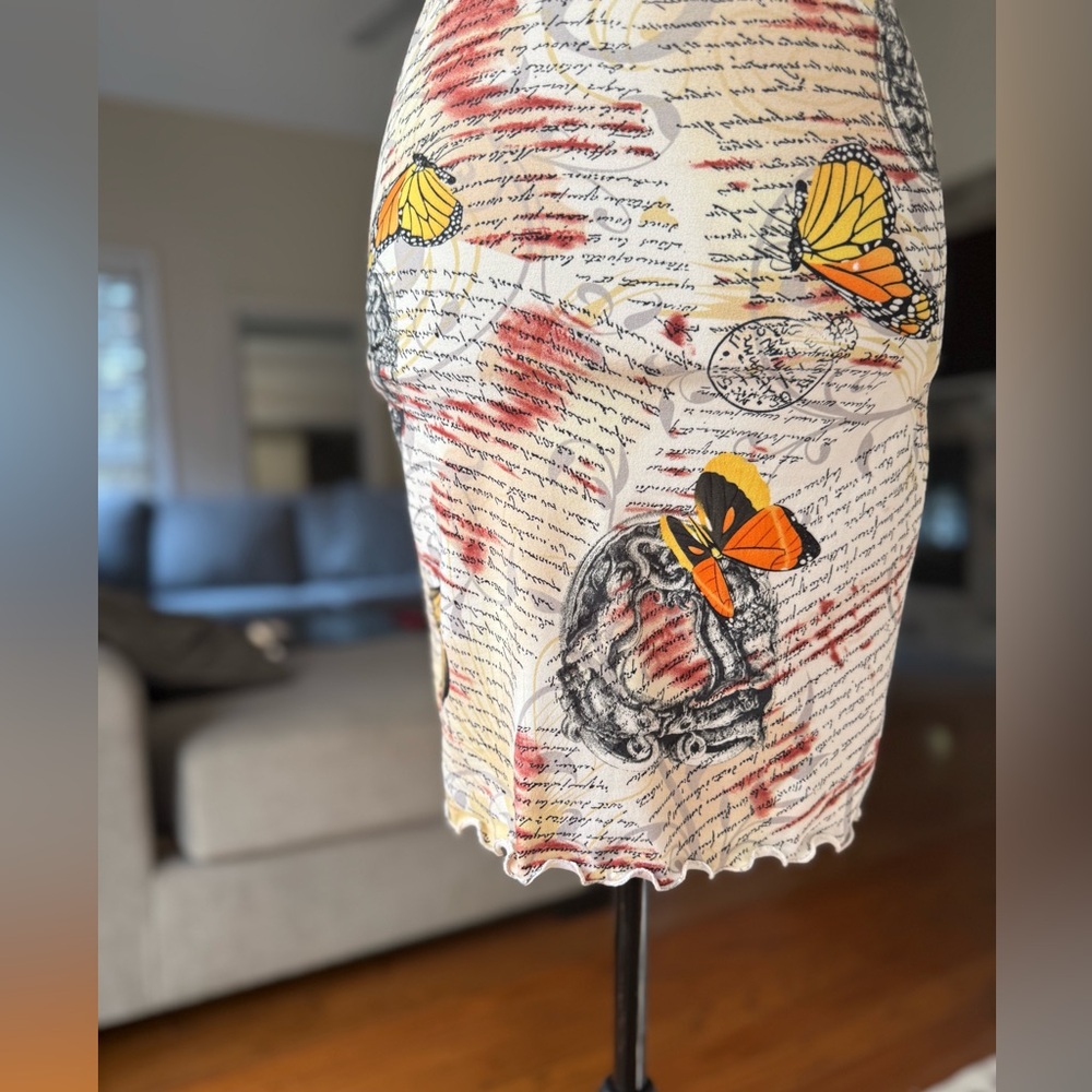 Chic Sleeveless Butterfly Print Dress - Picture 3 of 5
